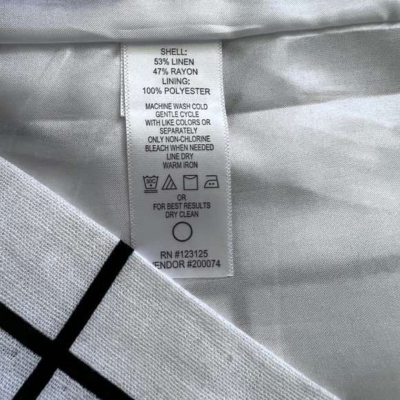 Chadwicks of Boston Linen Blend White & Black Windowpane Pencil Skirt-12 Tall - Picture 7 of 10